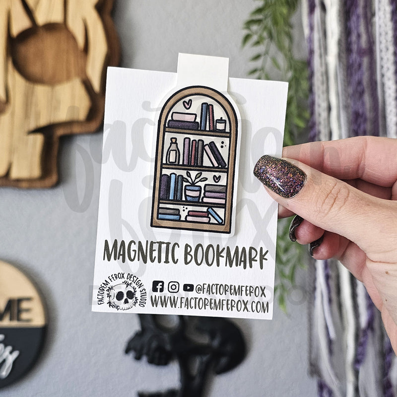 Bookshelf Magnetic Bookmark ©